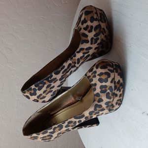 NWOT Mossimo High Heel Pumps